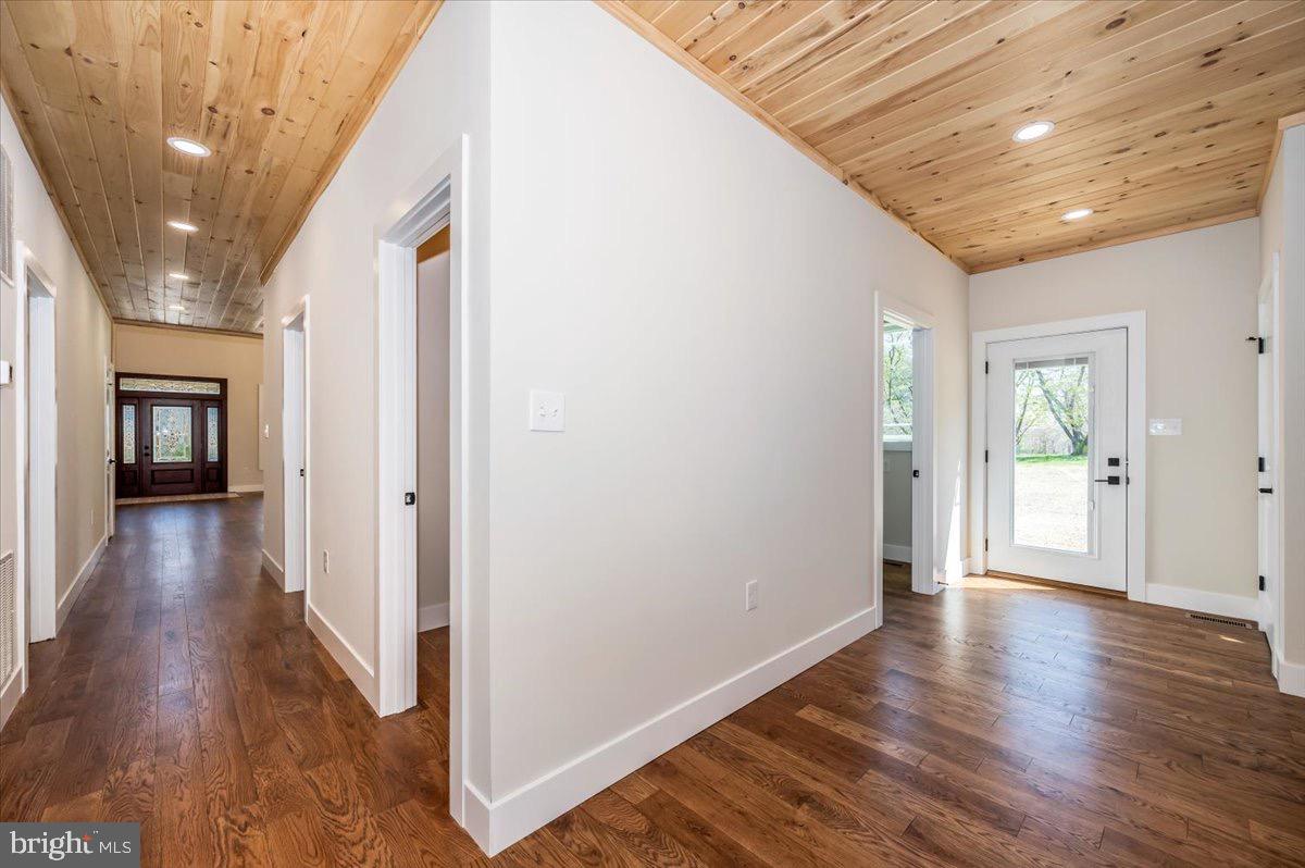 SHENANDOAH JUNCTION - Residential