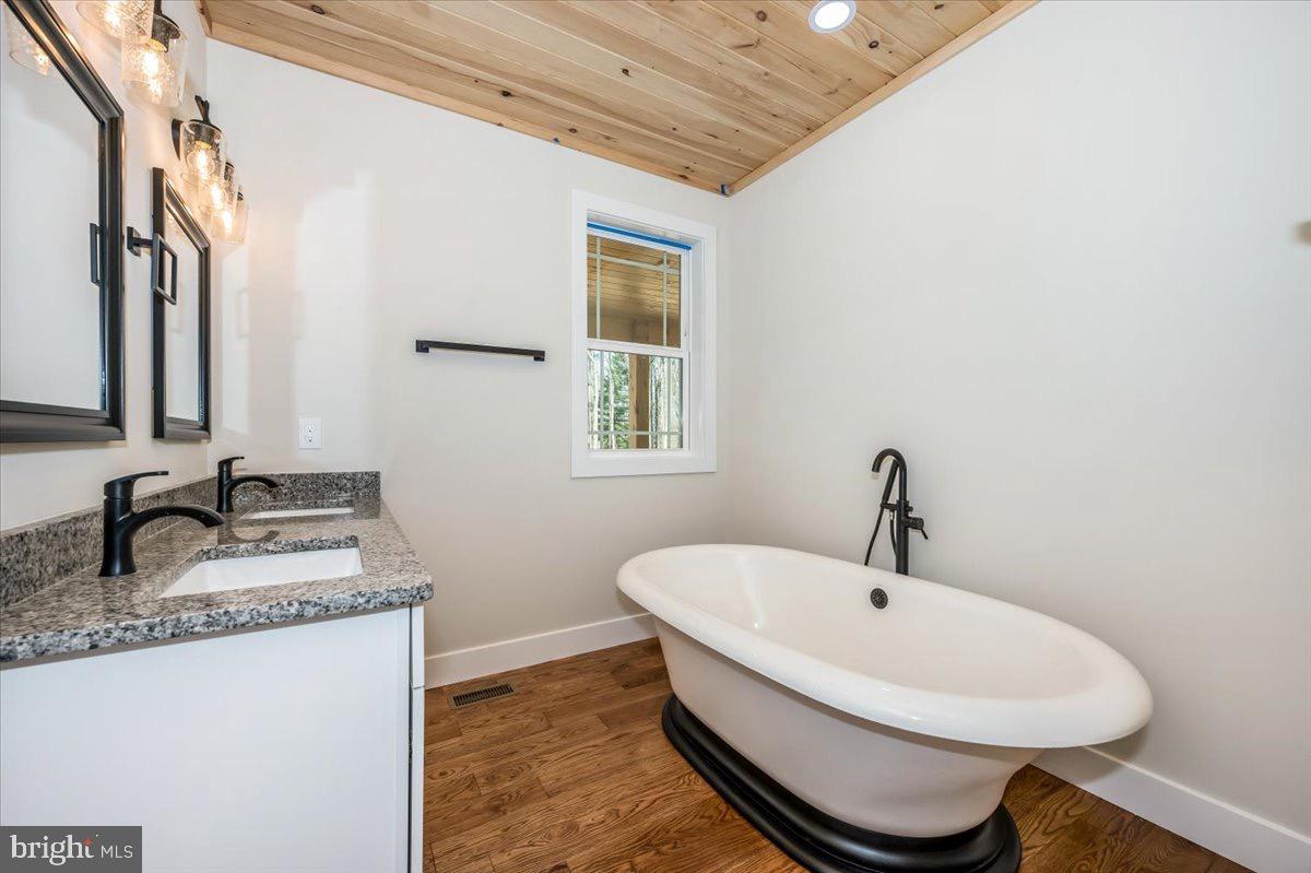 SHENANDOAH JUNCTION - Residential