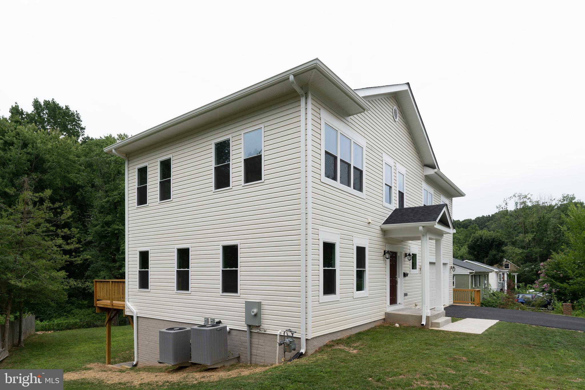 DALE CITY - Residential