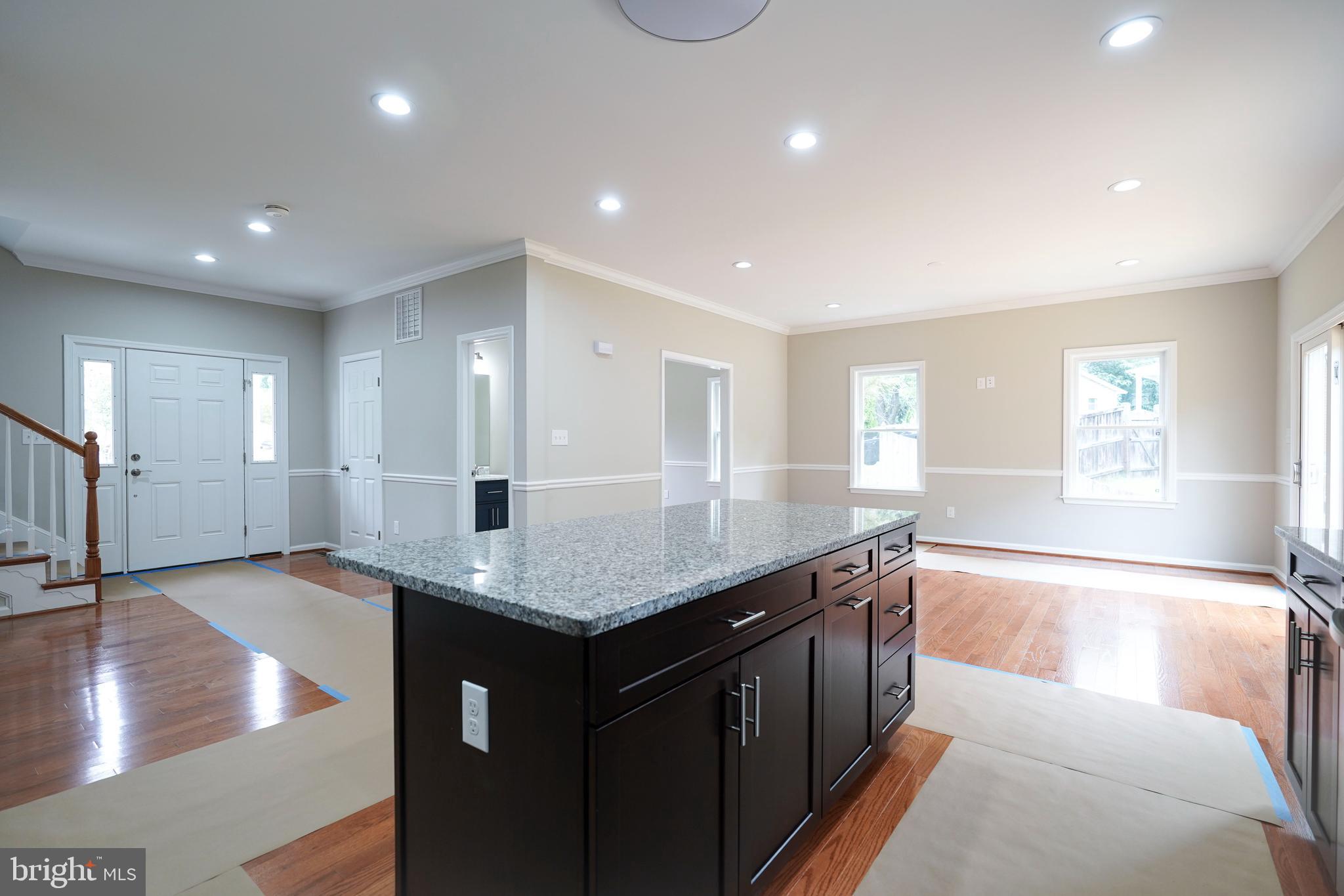 DALE CITY - Residential