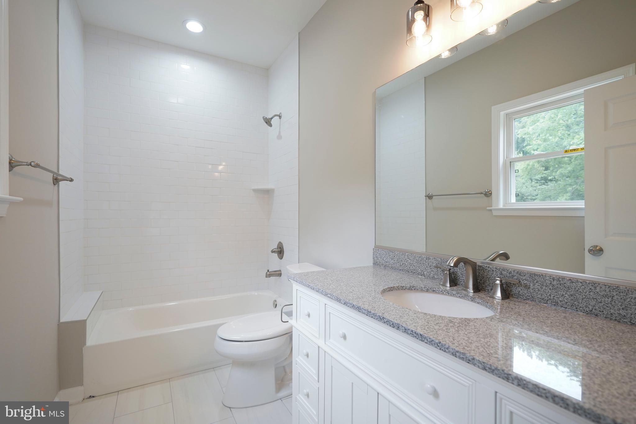 DALE CITY - Residential