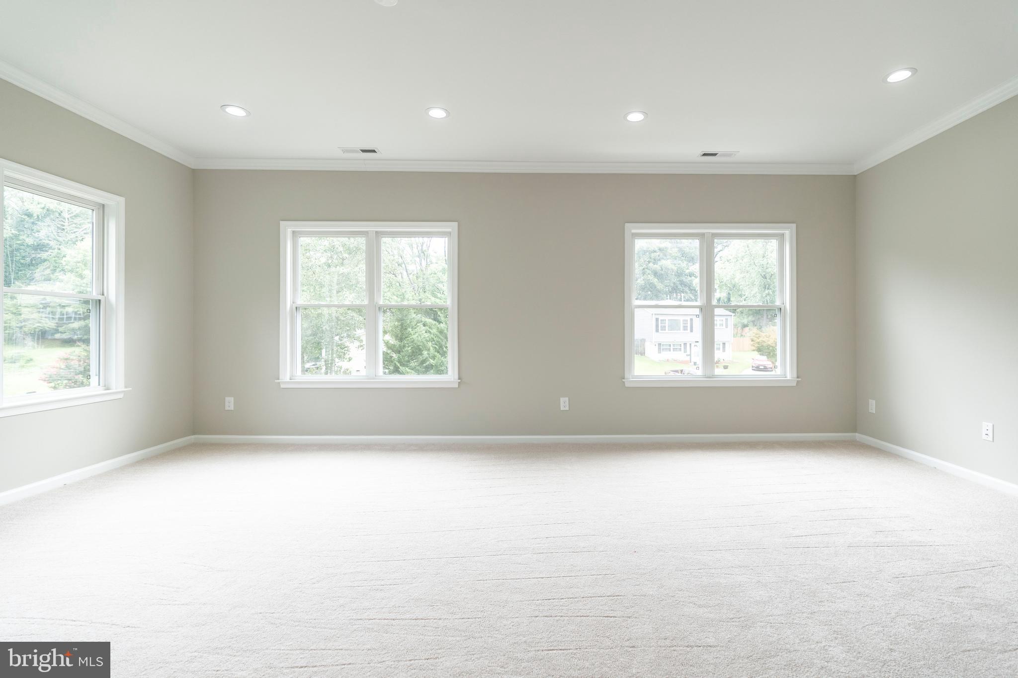 DALE CITY - Residential