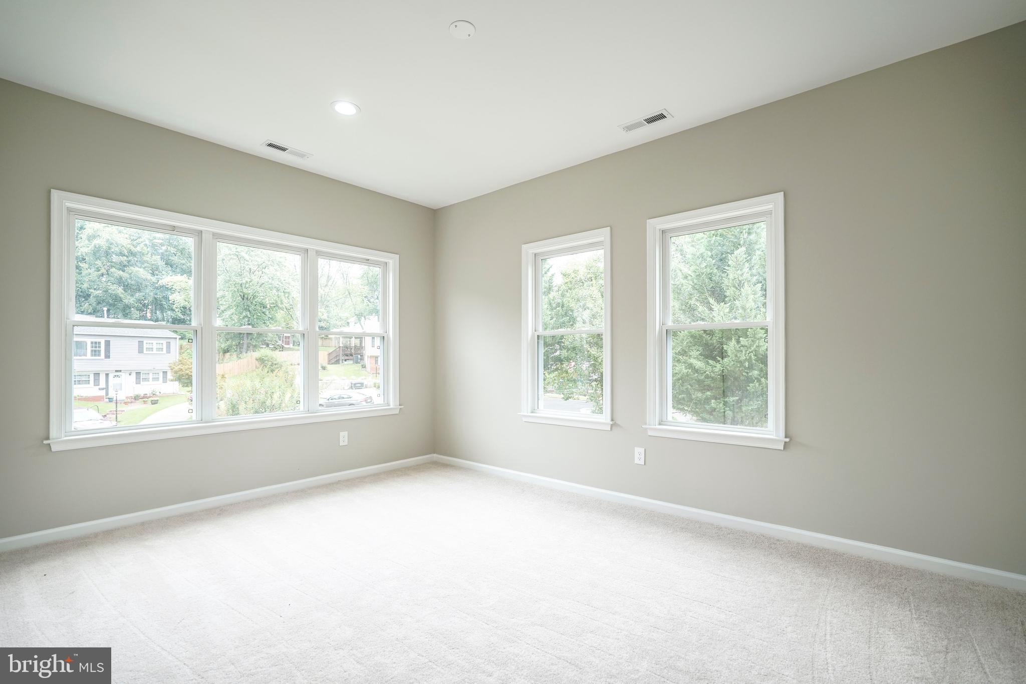 DALE CITY - Residential