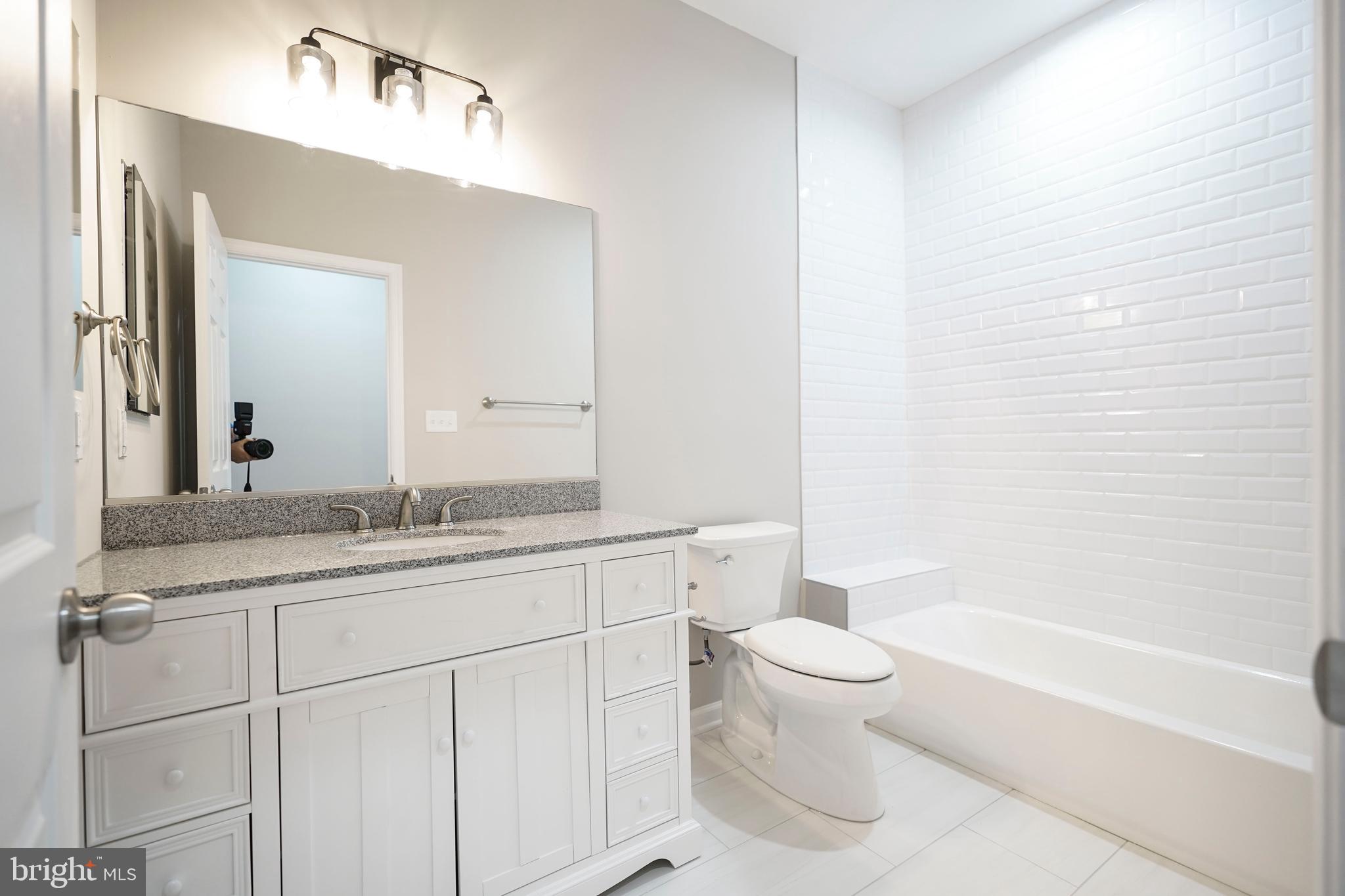 DALE CITY - Residential