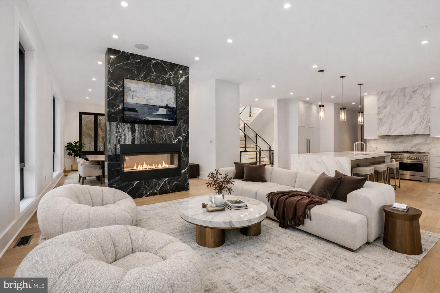 OLD COURT GARDENS - Residential