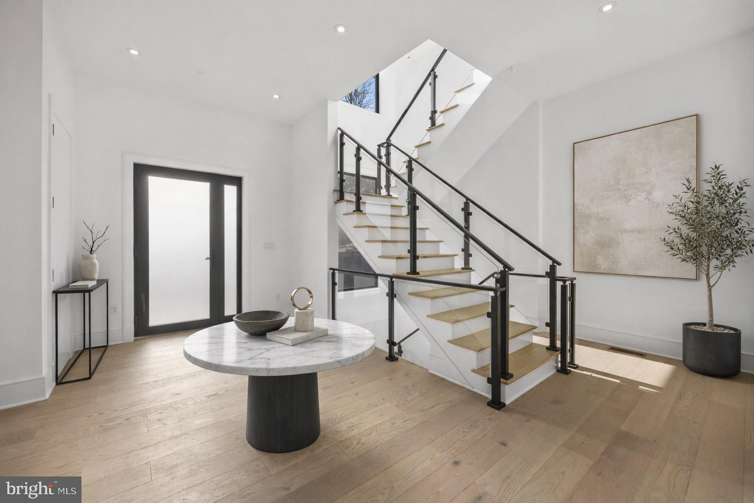 OLD COURT GARDENS - Residential