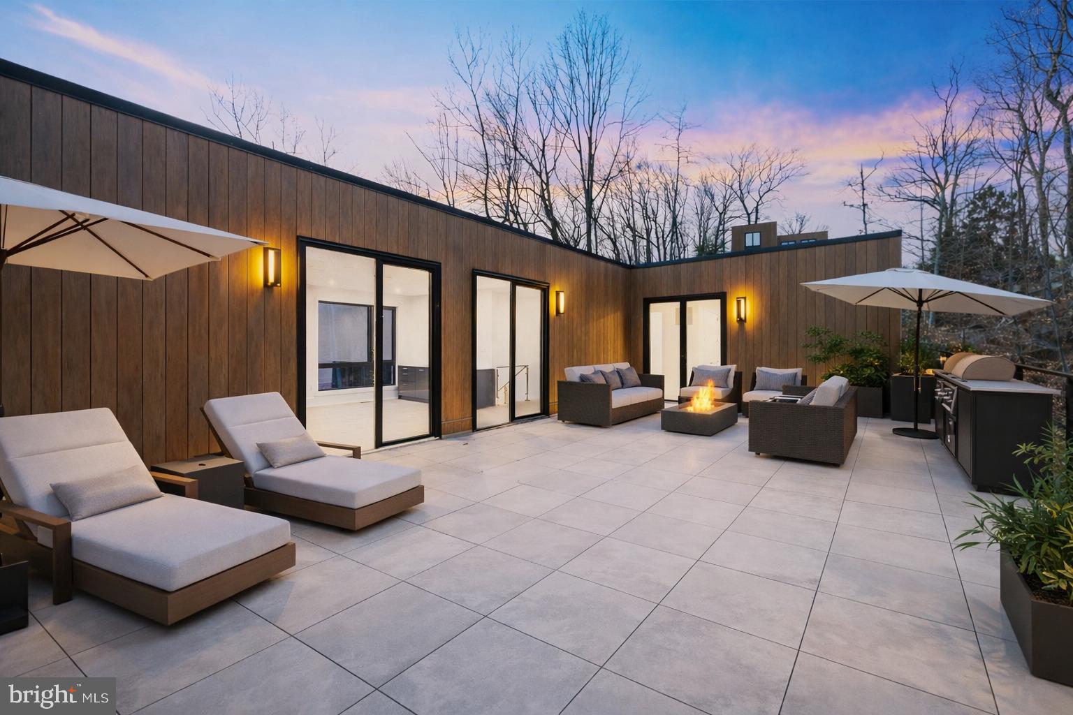 OLD COURT GARDENS - Residential