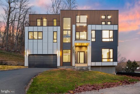 7605 GREENSPRING AVENUE PIKESVILLE MD 21208