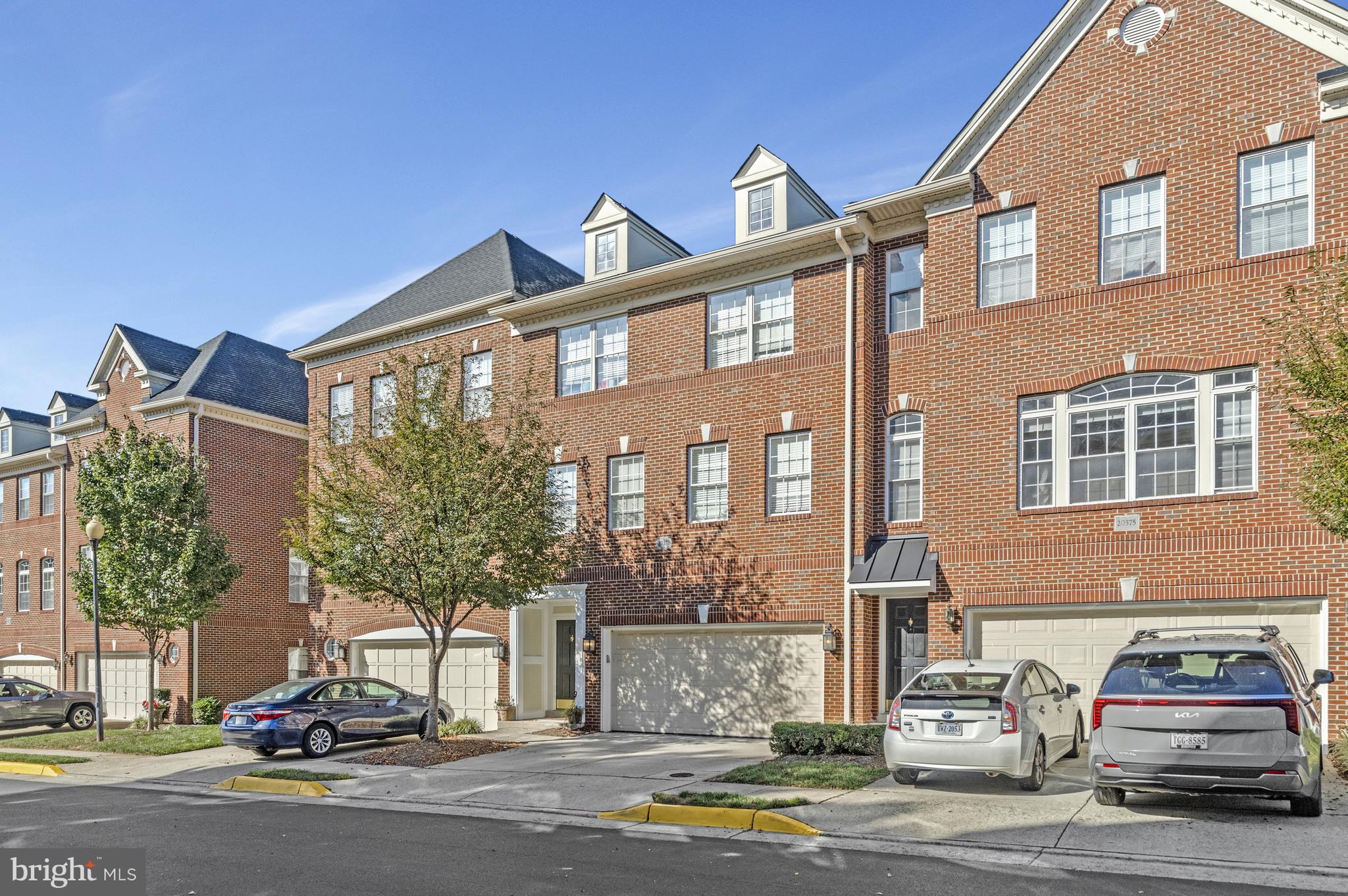 MEDINAH HOMES - Residential