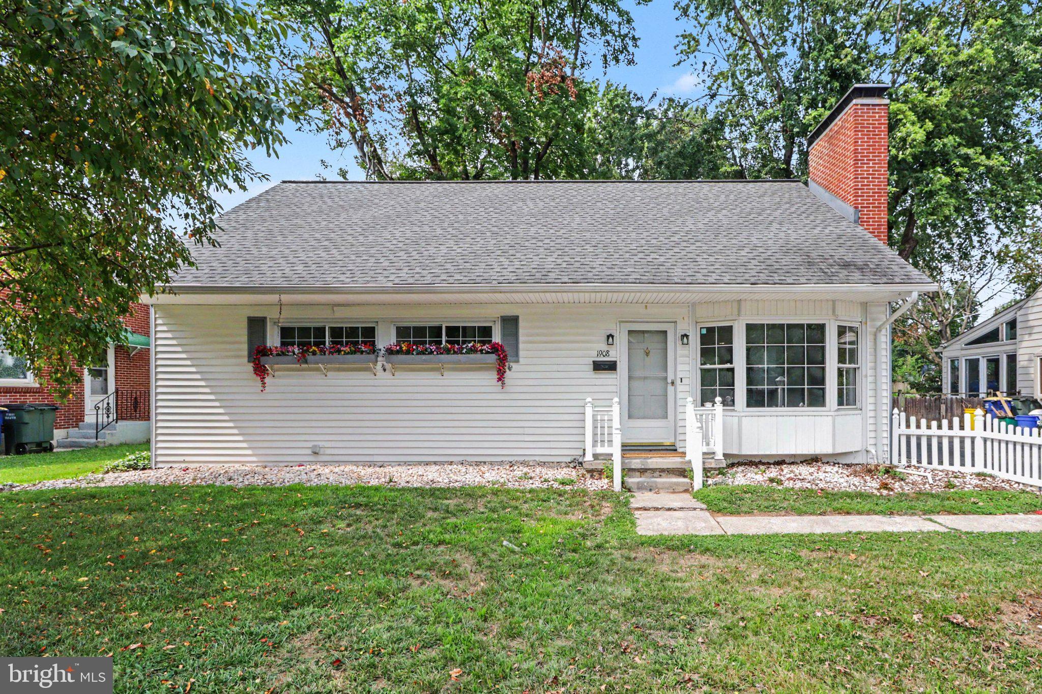 1908 LETCHWORTH DRIVE