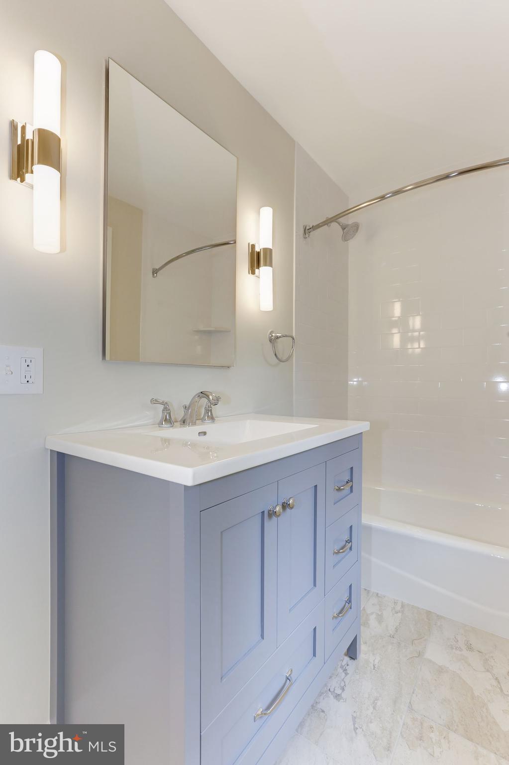 WESTGATE - Residential