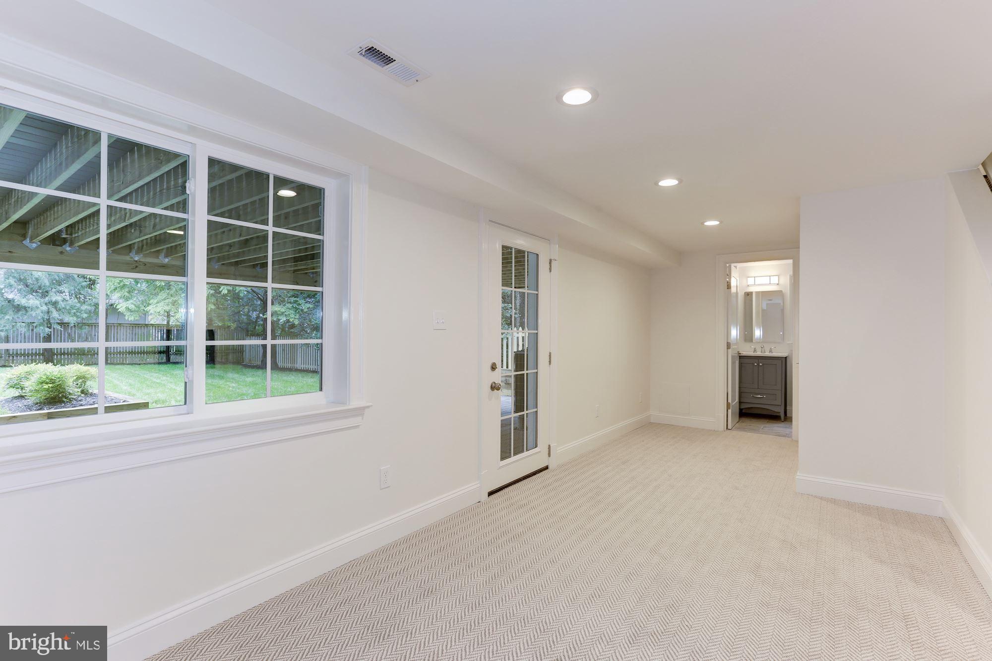 WESTGATE - Residential