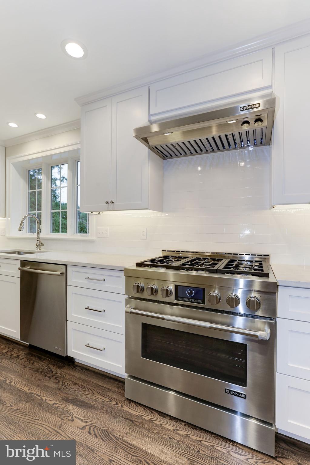 WESTGATE - Residential