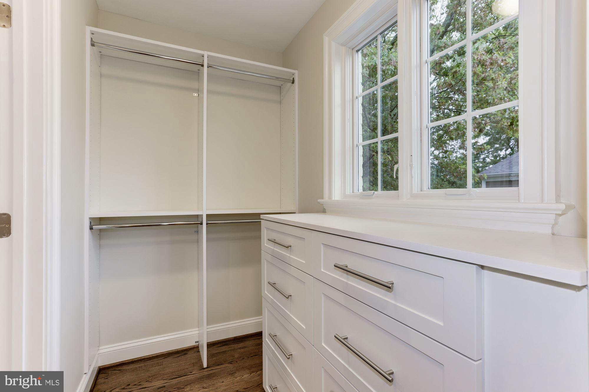 WESTGATE - Residential