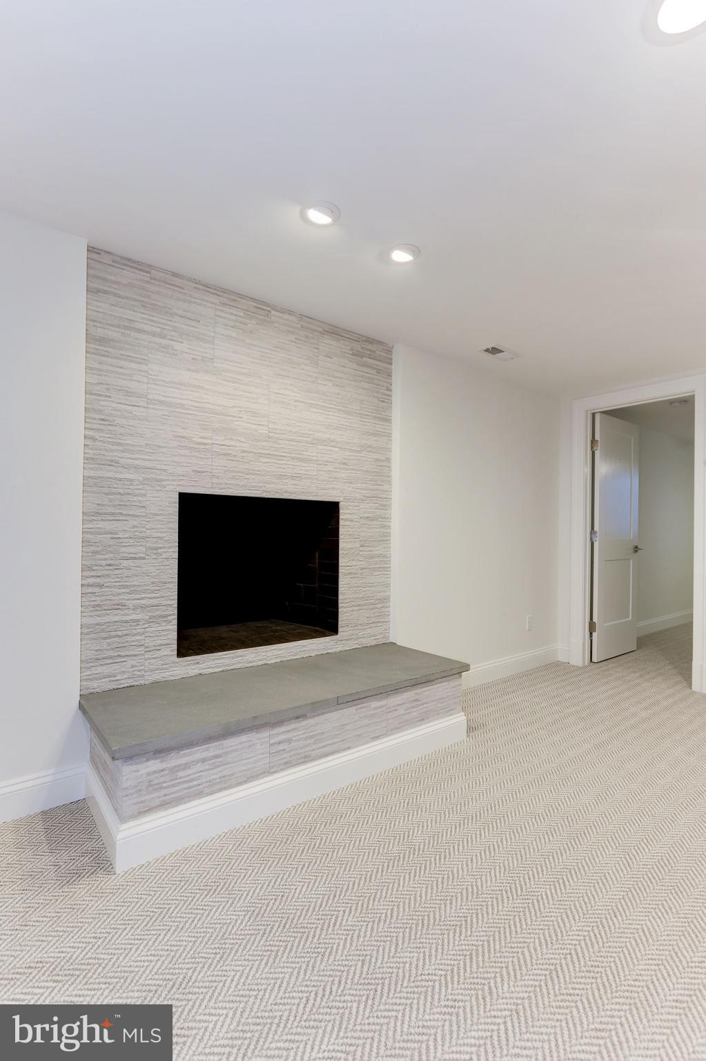 WESTGATE - Residential