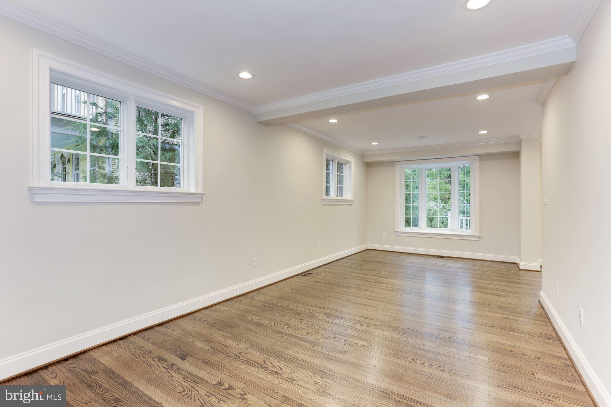 WESTGATE - Residential