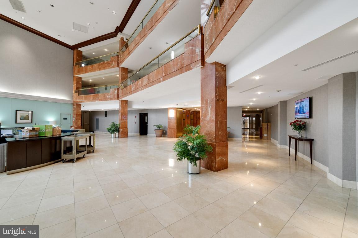 RENAISSANCE - Residential