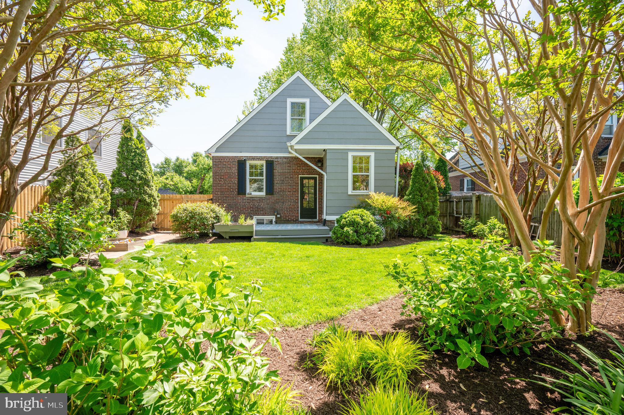 DEL RAY - Residential Lease