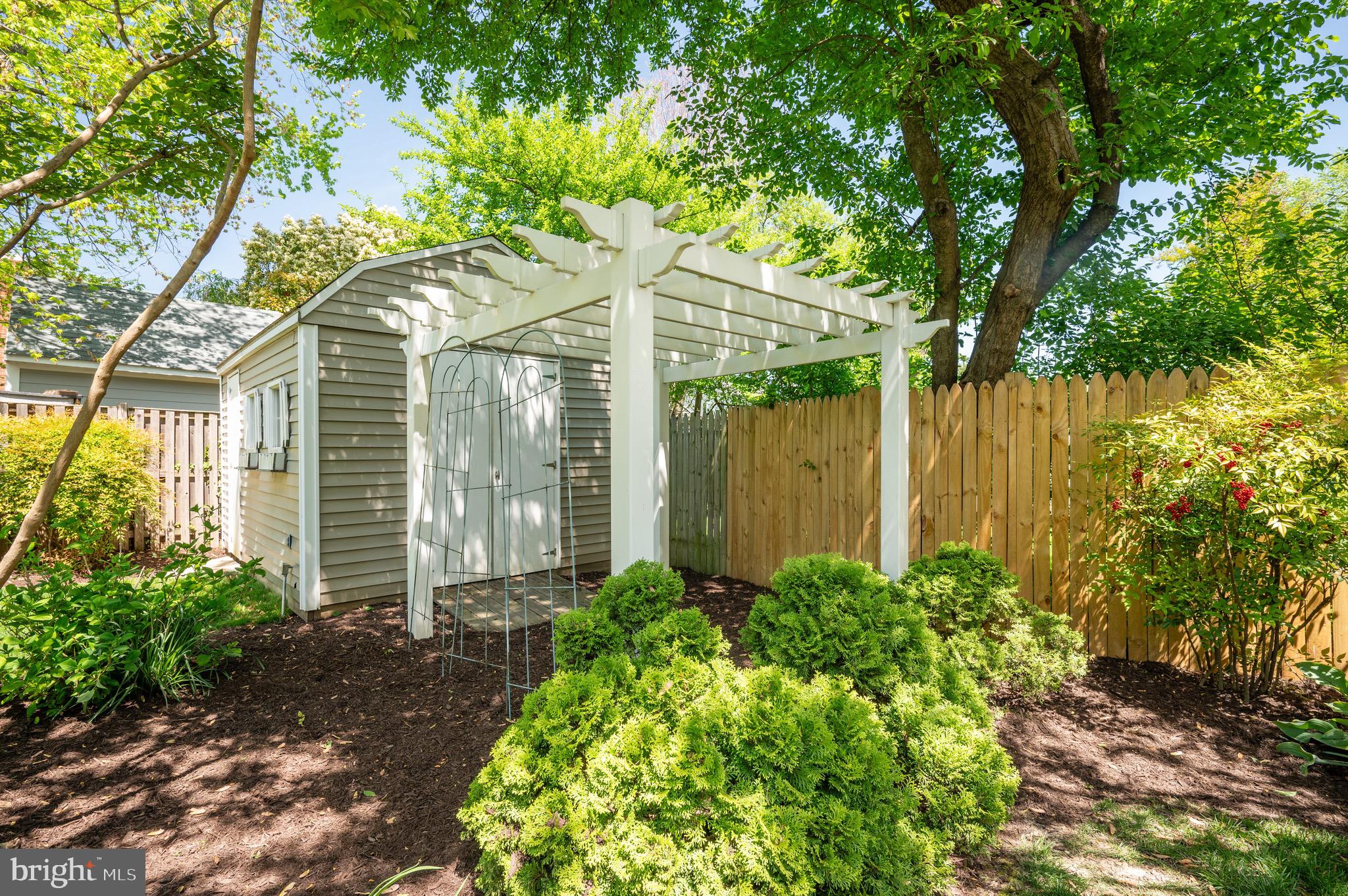 DEL RAY - Residential Lease