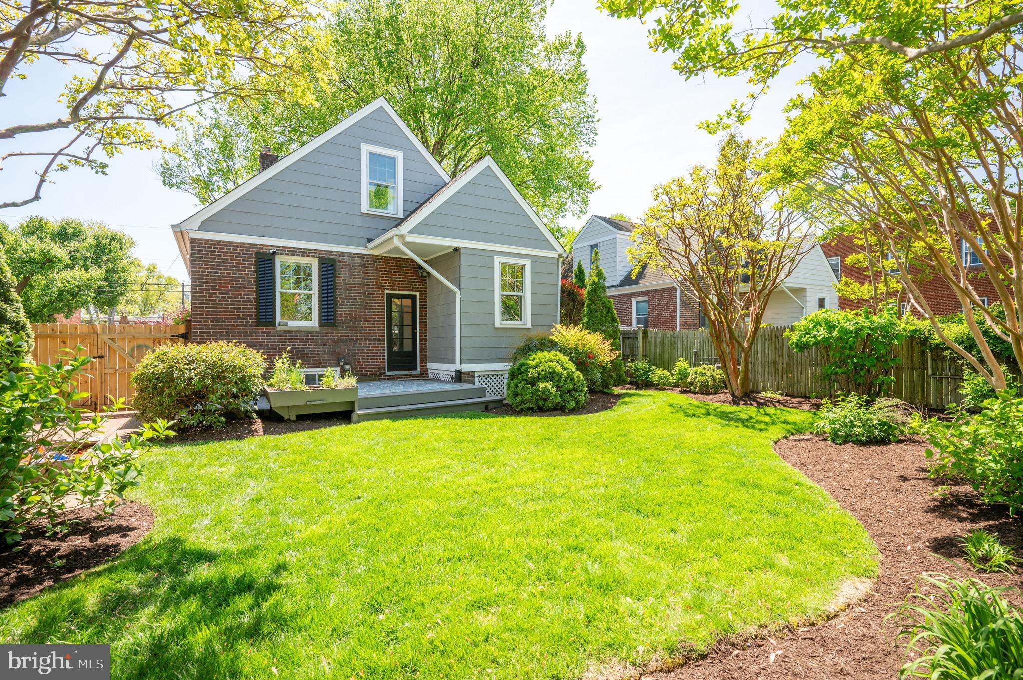 DEL RAY - Residential Lease