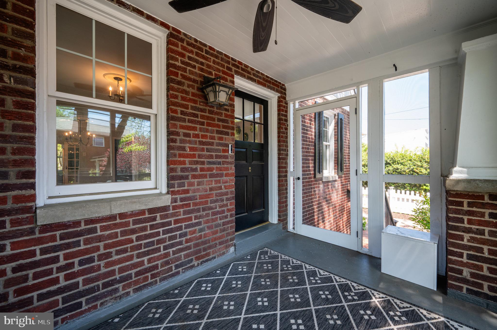 DEL RAY - Residential Lease