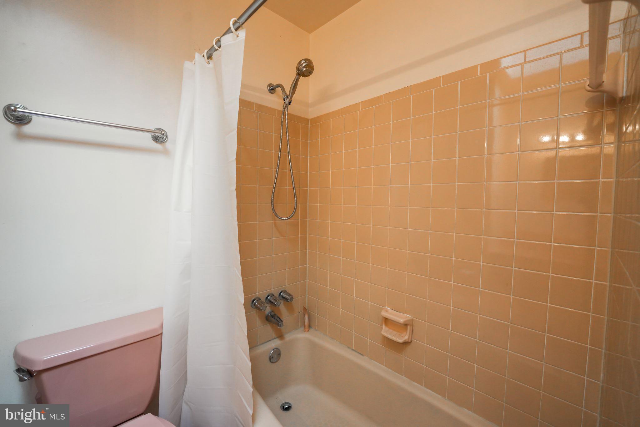 BRIARWOOD - Residential