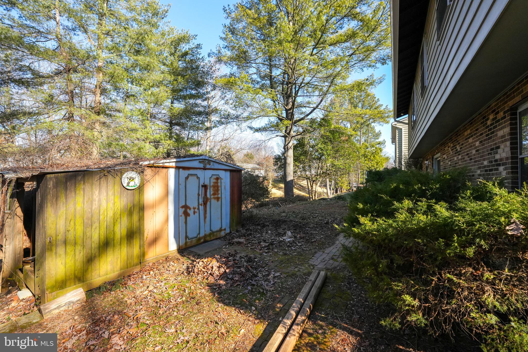 BRIARWOOD - Residential