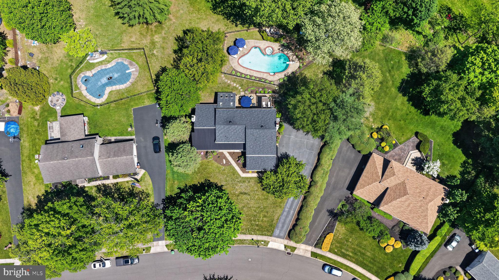 MAPLE GLEN - Residential