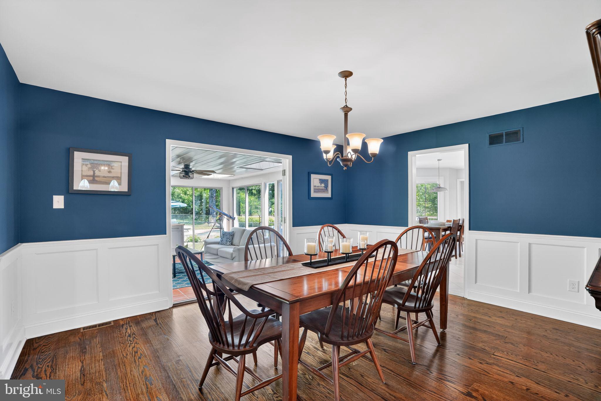 MAPLE GLEN - Residential