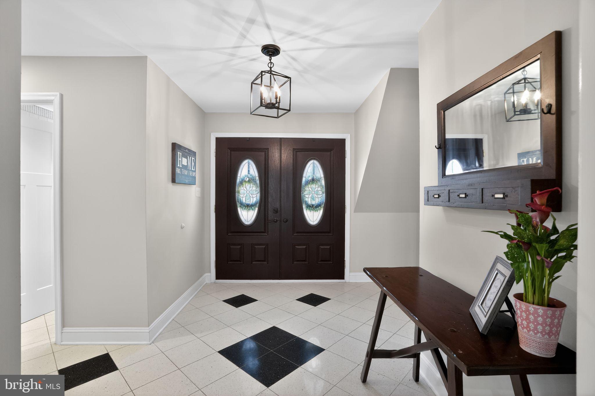 MAPLE GLEN - Residential