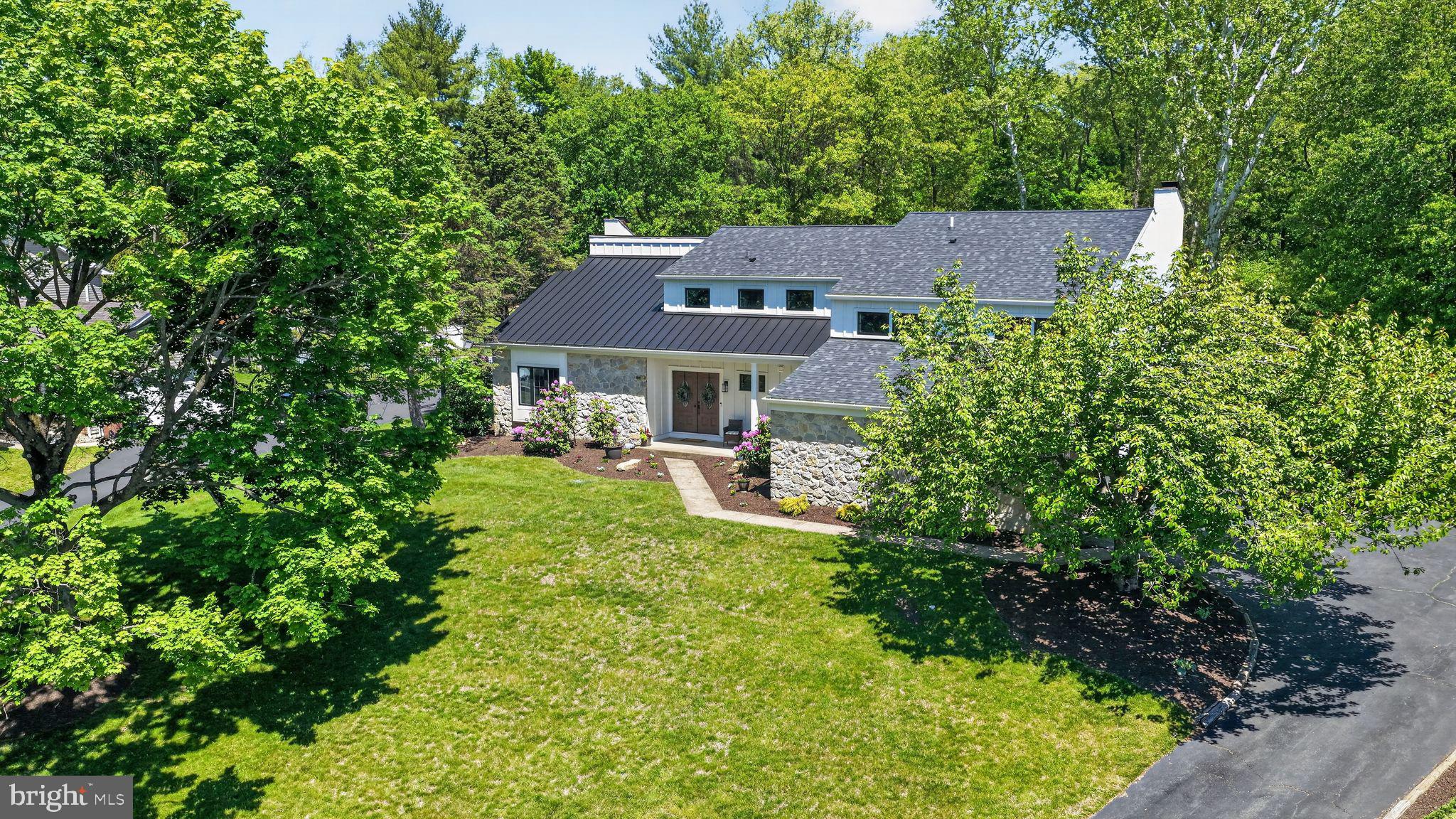 MAPLE GLEN - Residential