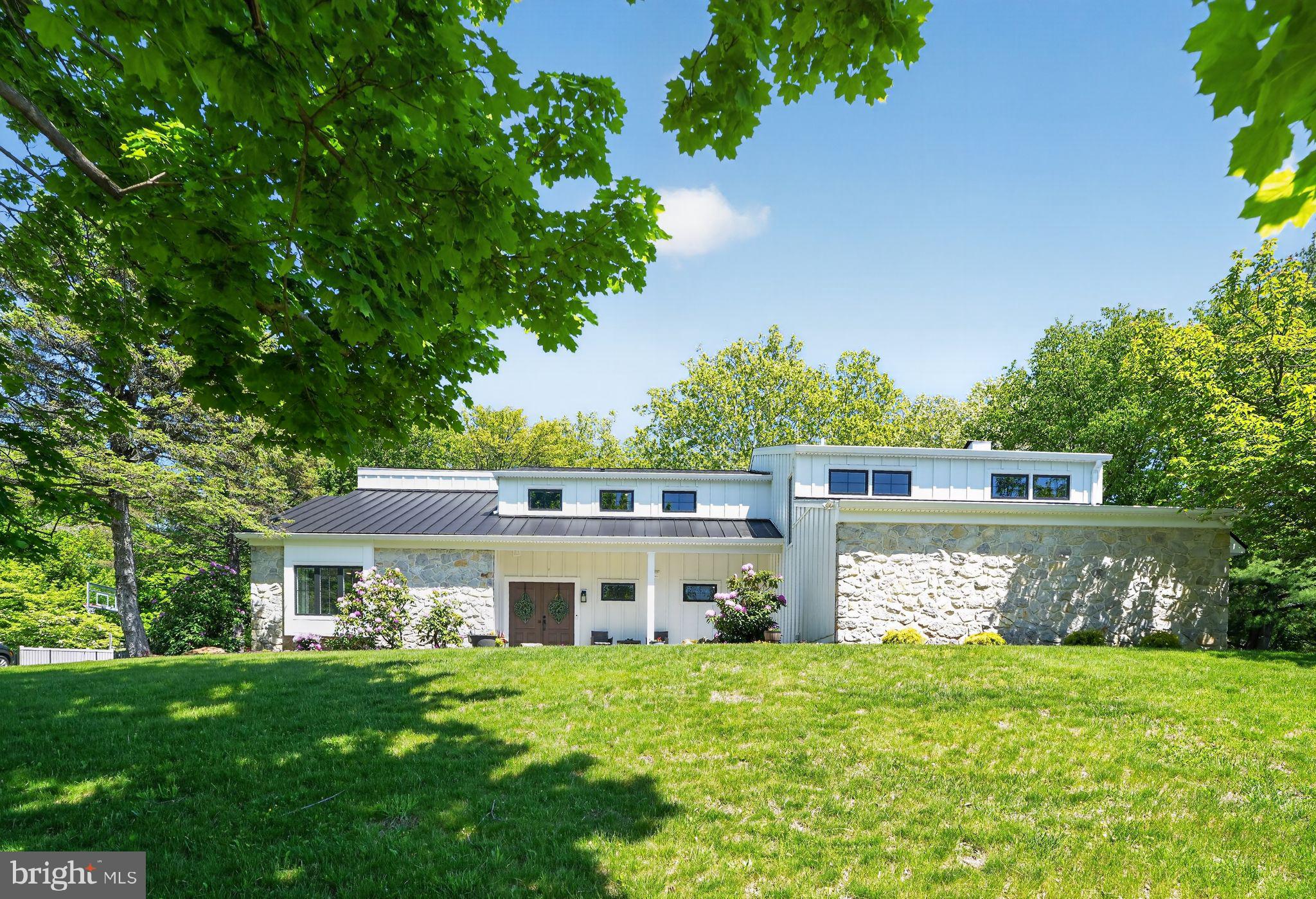 MAPLE GLEN - Residential