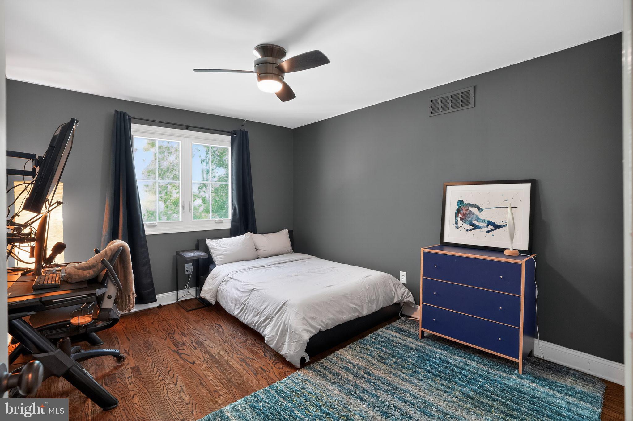 MAPLE GLEN - Residential