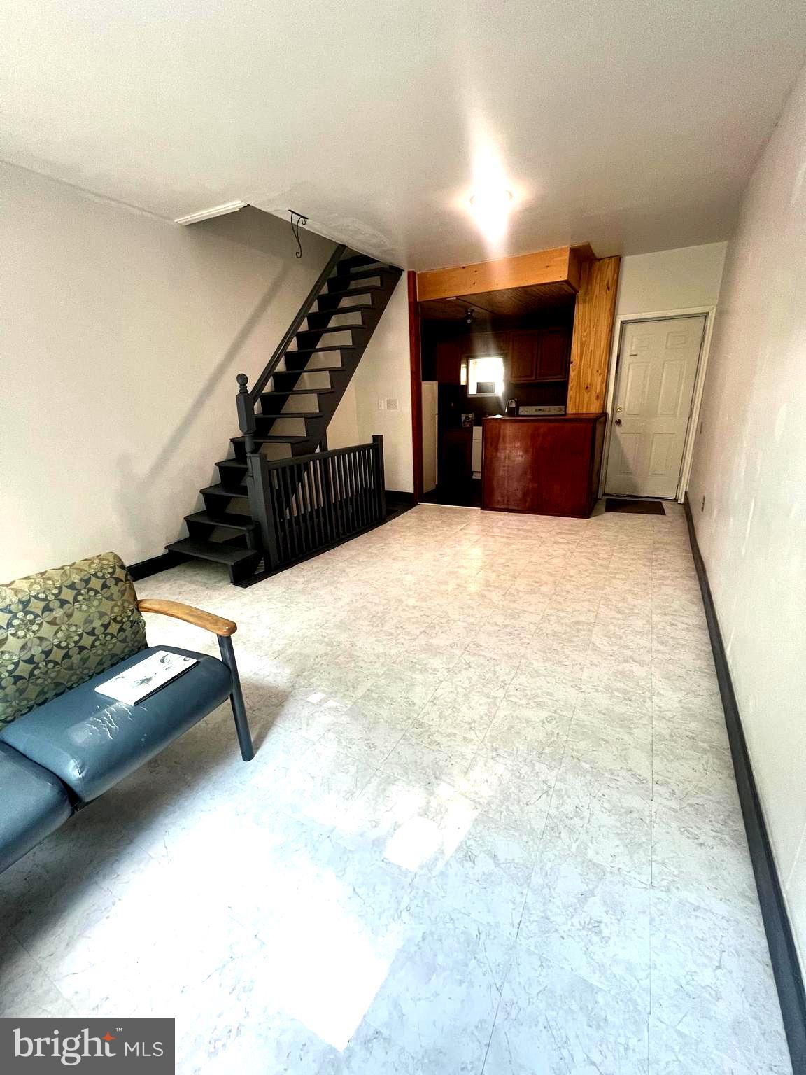 KENSINGTON - Residential