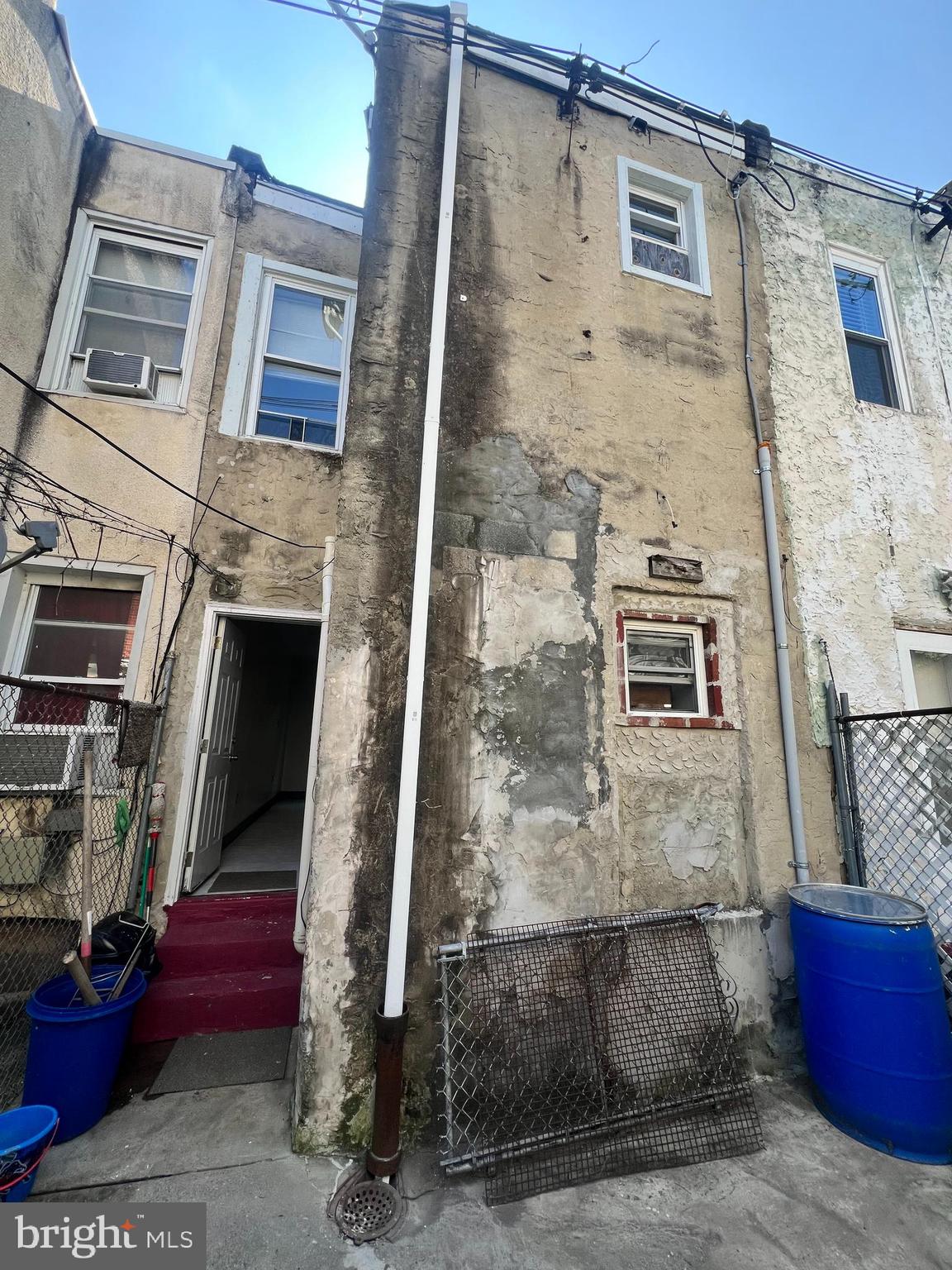 KENSINGTON - Residential