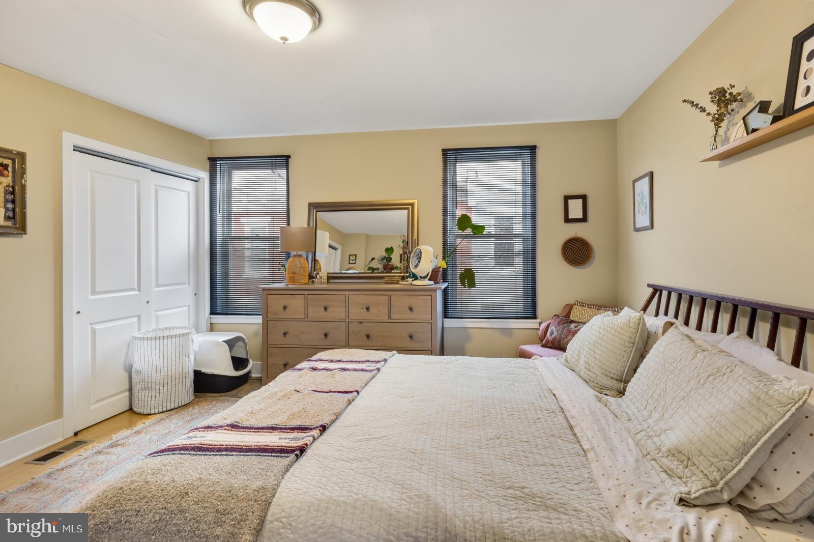 NORRIS SQUARE - Residential Lease