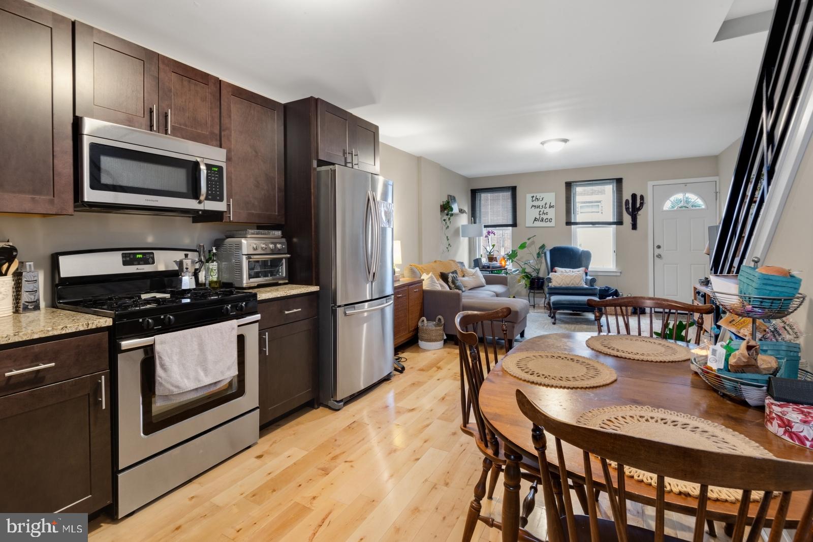 NORRIS SQUARE - Residential Lease