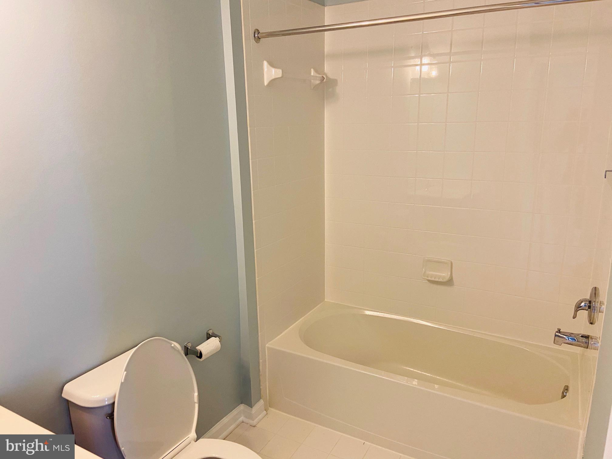 POINTE AT ARUNDEL PRESERVES - Residential