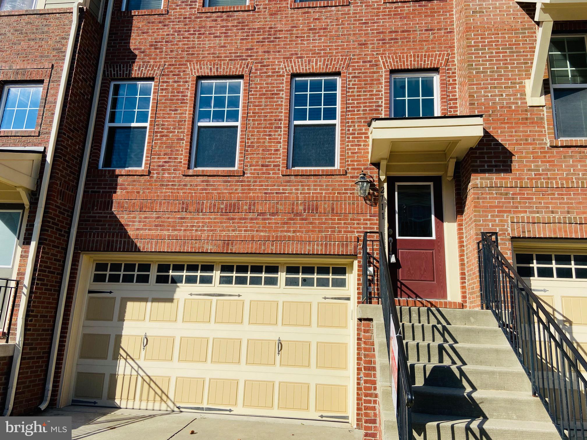 POINTE AT ARUNDEL PRESERVES - Residential