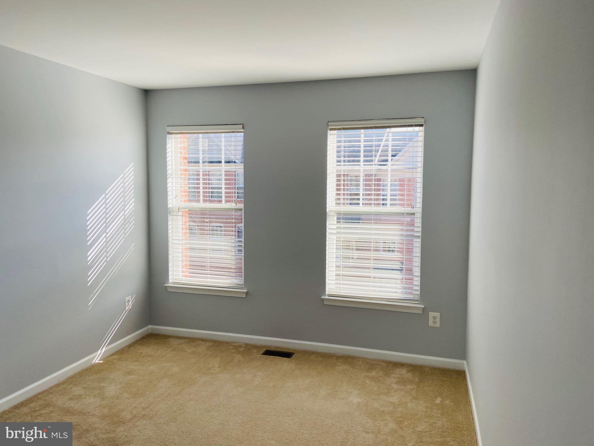 POINTE AT ARUNDEL PRESERVES - Residential