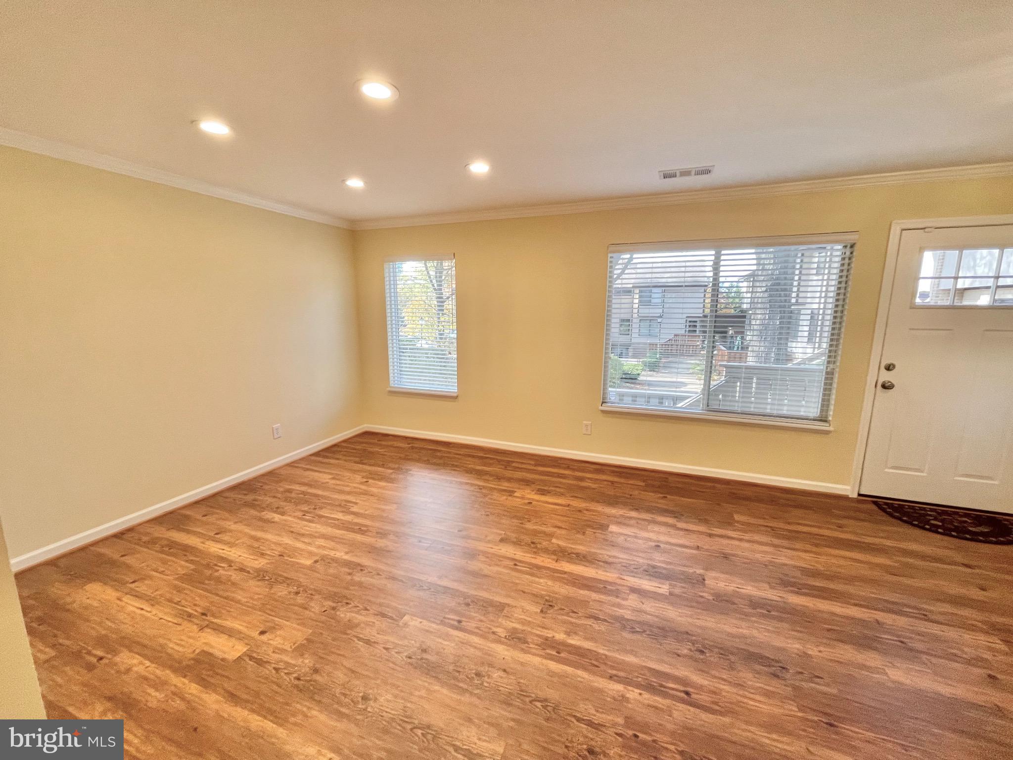 THE WESTERLIES - Residential Lease