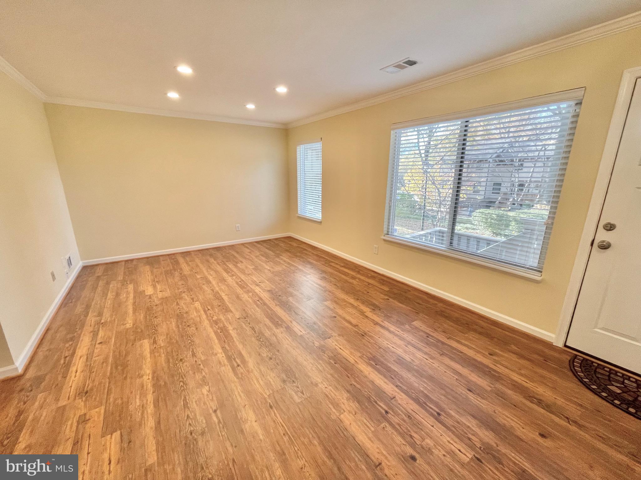 THE WESTERLIES - Residential Lease