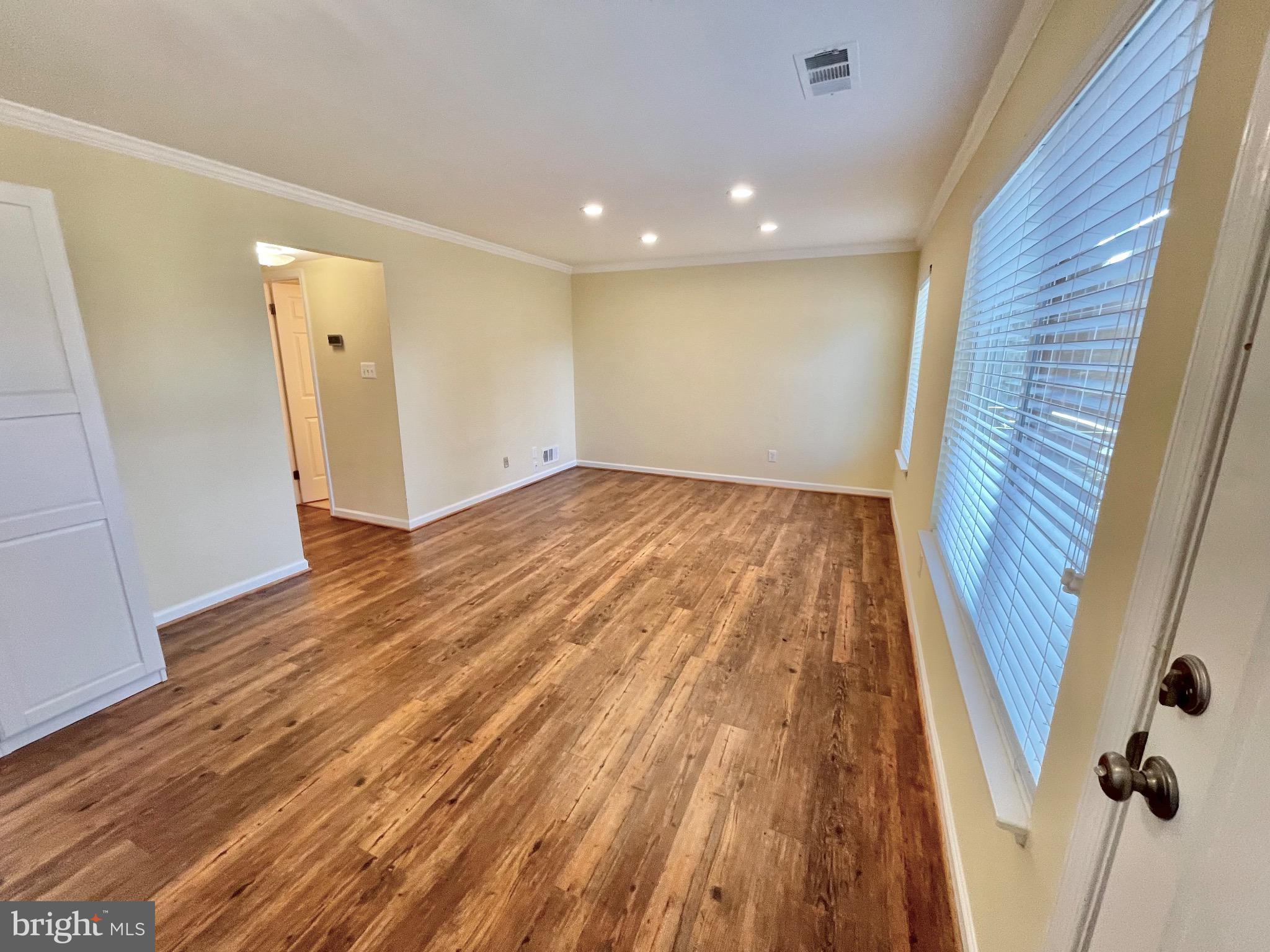 THE WESTERLIES - Residential Lease