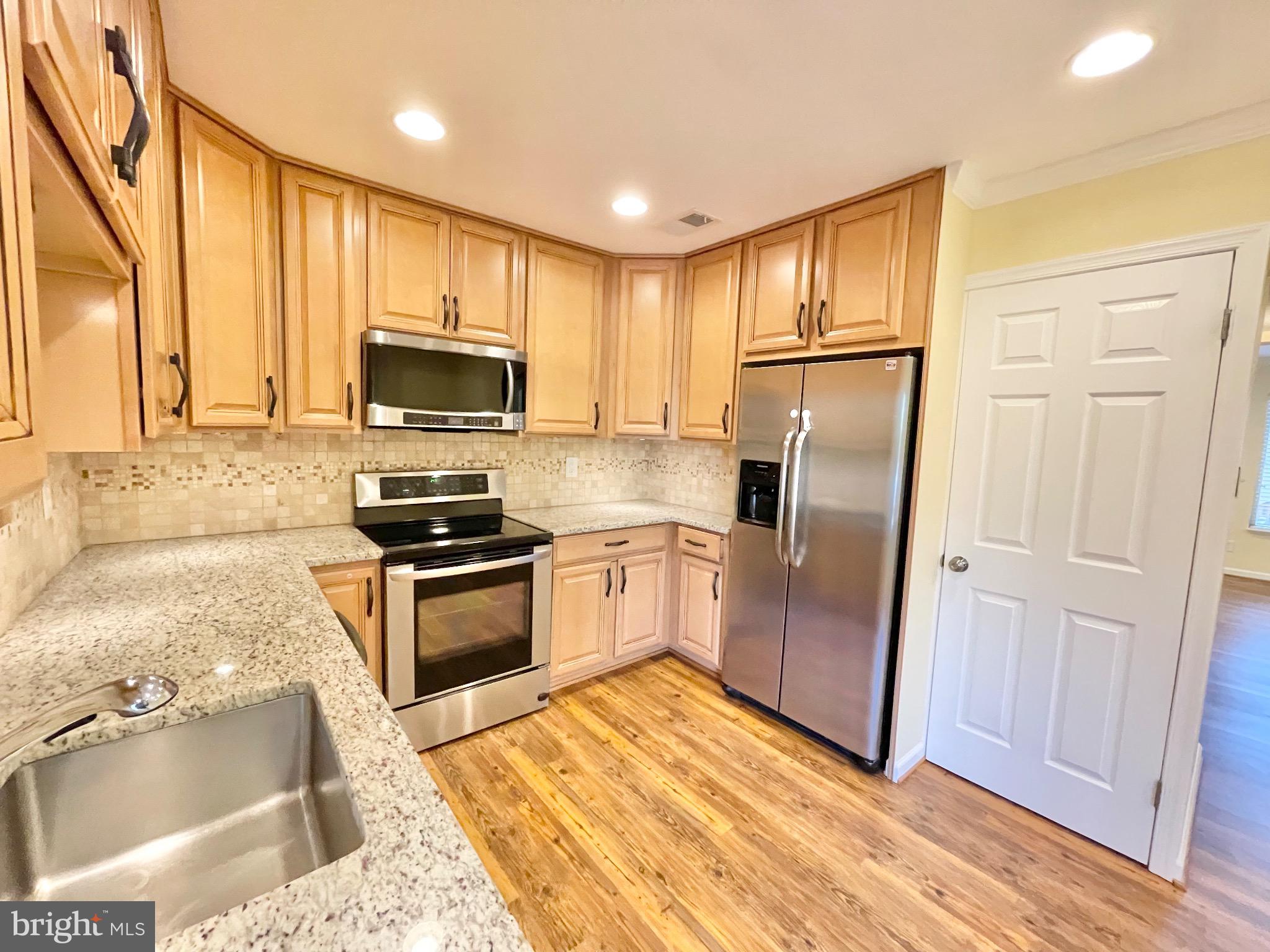 THE WESTERLIES - Residential Lease