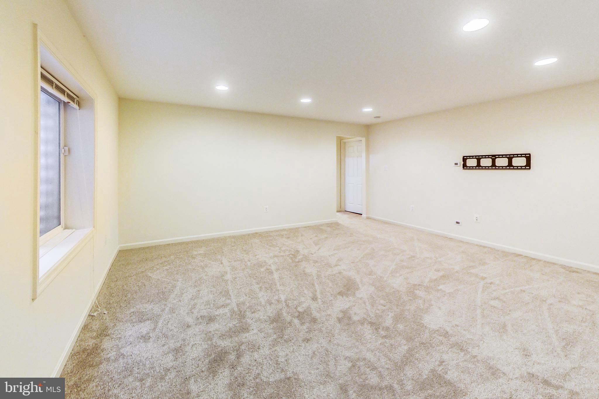 HASTINGS MARKETPLACE - Residential