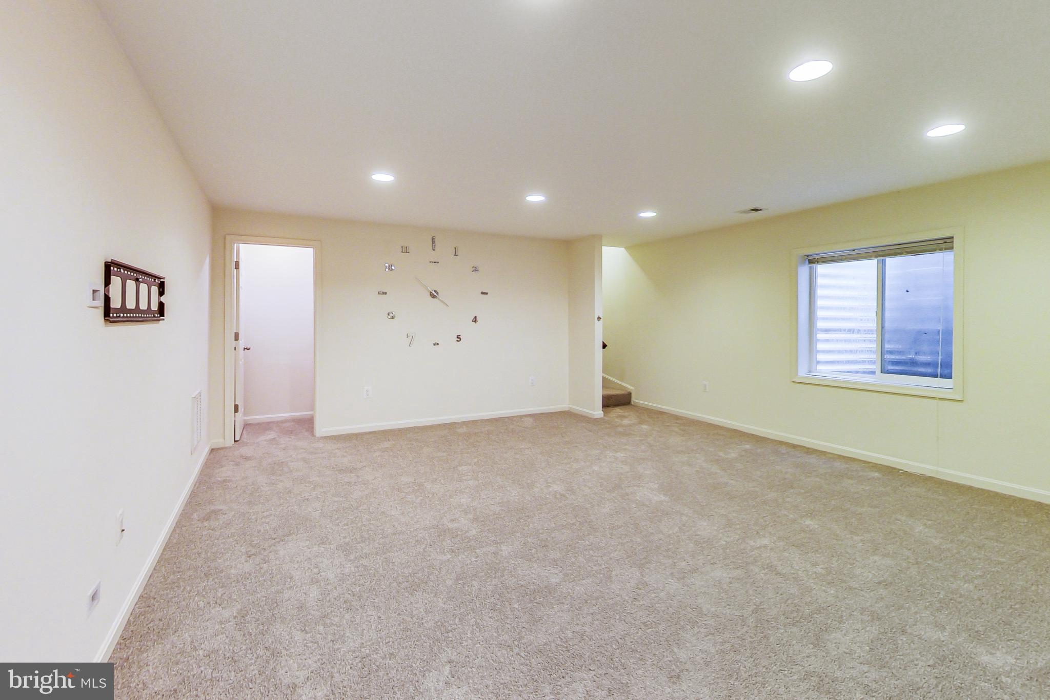 HASTINGS MARKETPLACE - Residential