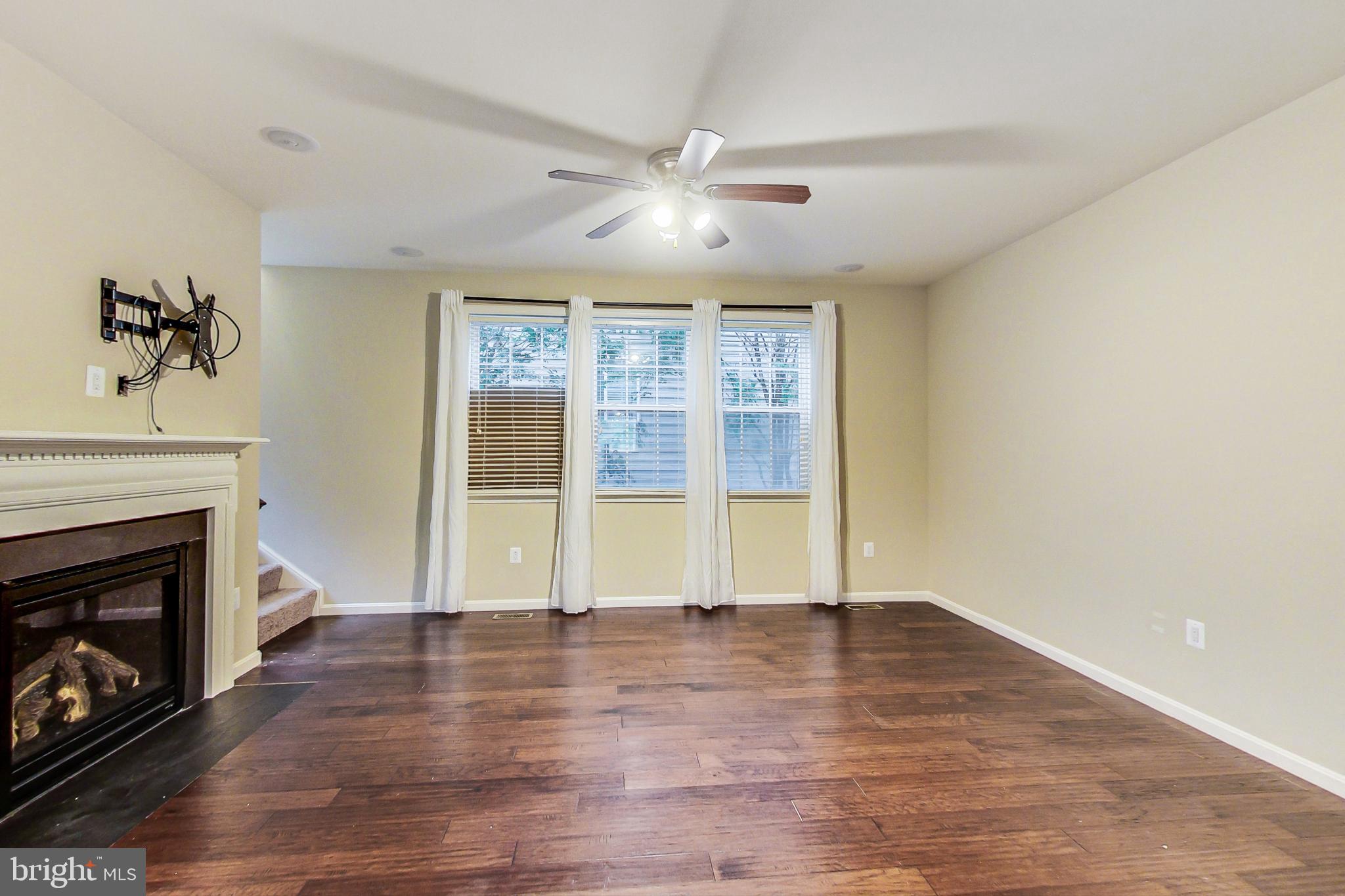 HASTINGS MARKETPLACE - Residential