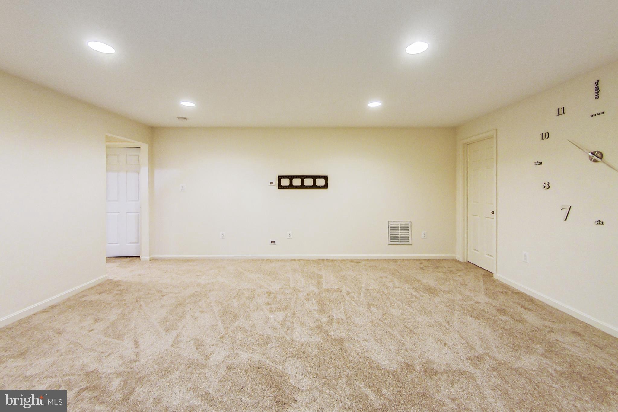 HASTINGS MARKETPLACE - Residential