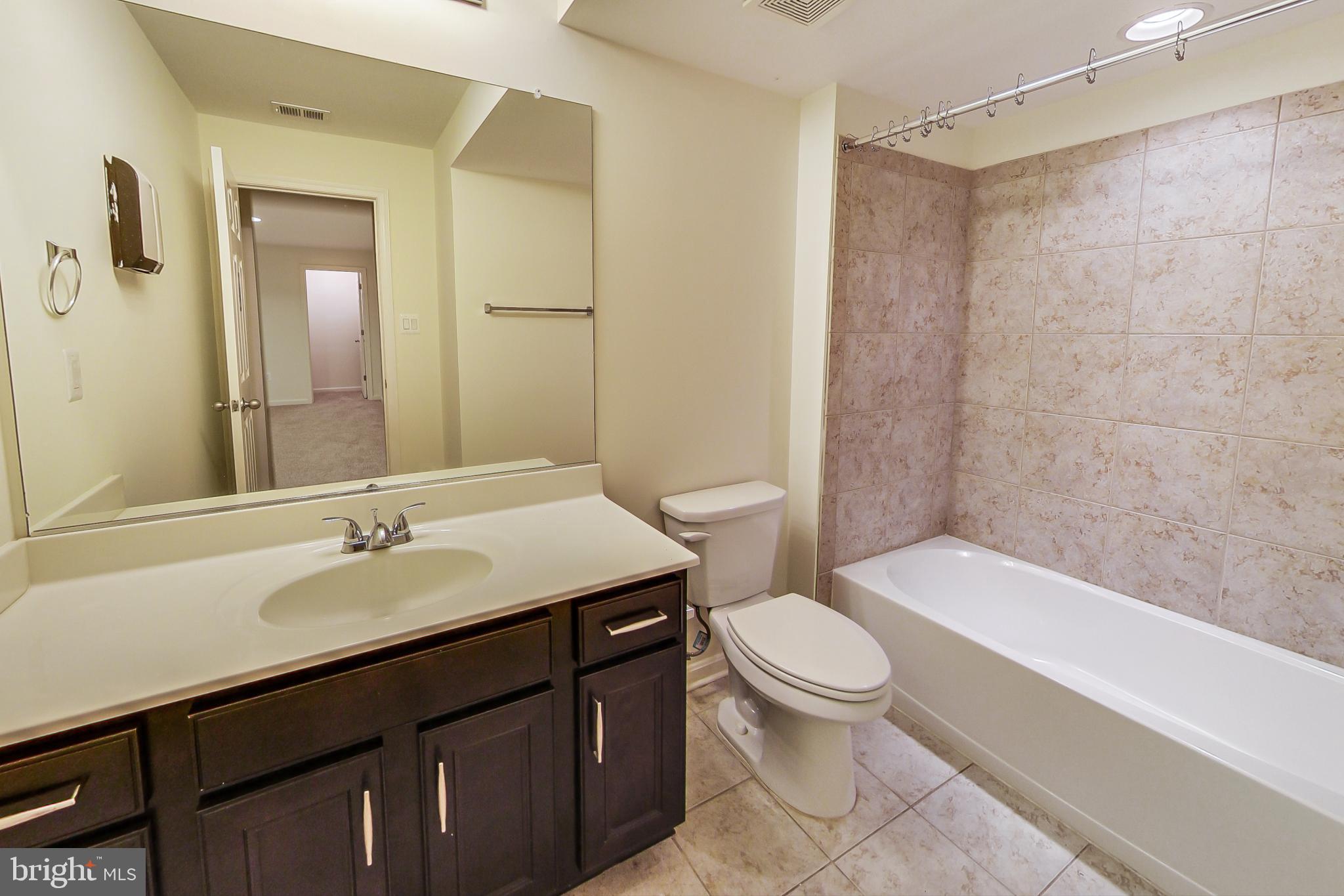 HASTINGS MARKETPLACE - Residential