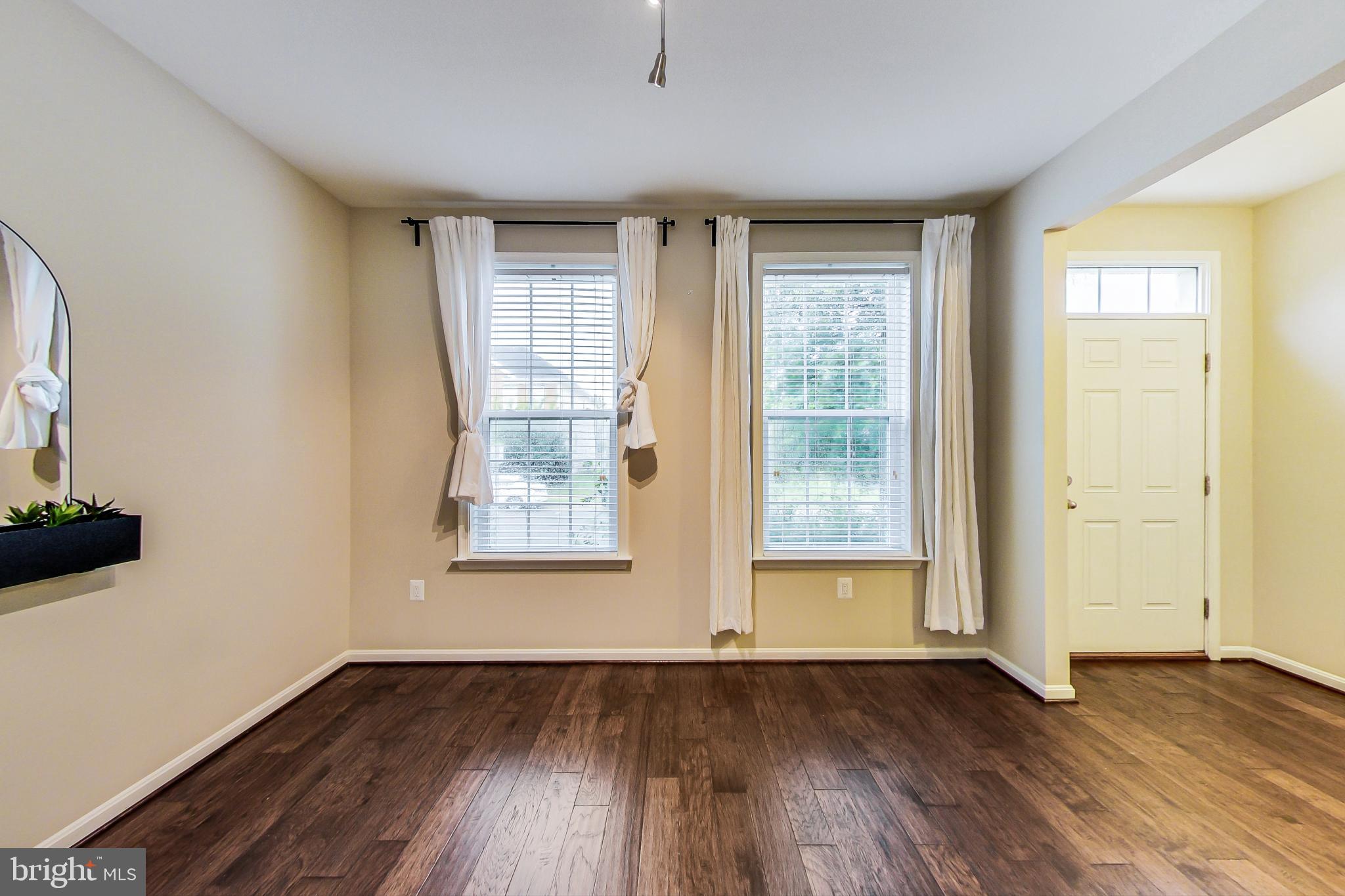 HASTINGS MARKETPLACE - Residential